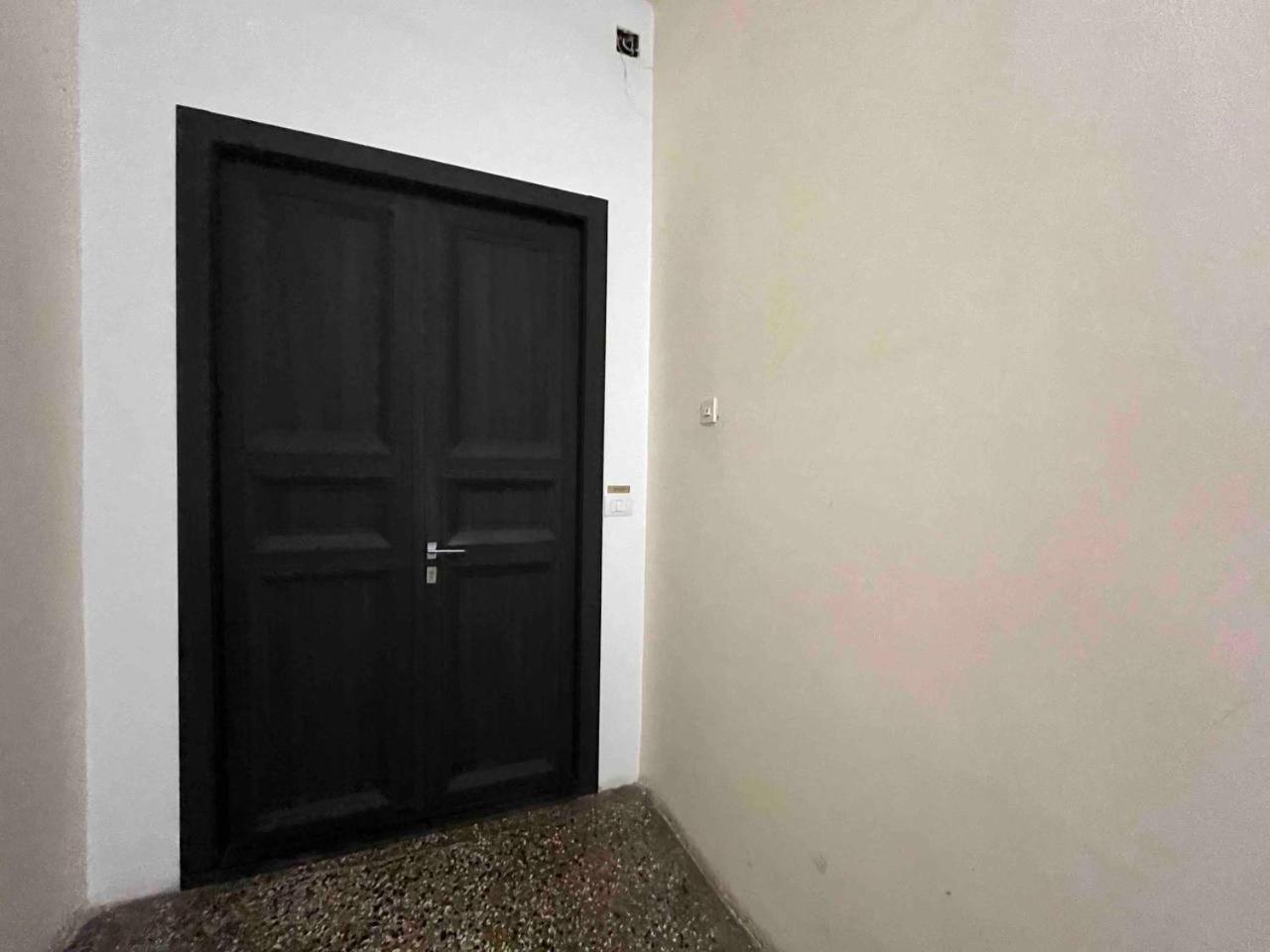 Apartman Modern With 2 Bedrooms Near Arena *