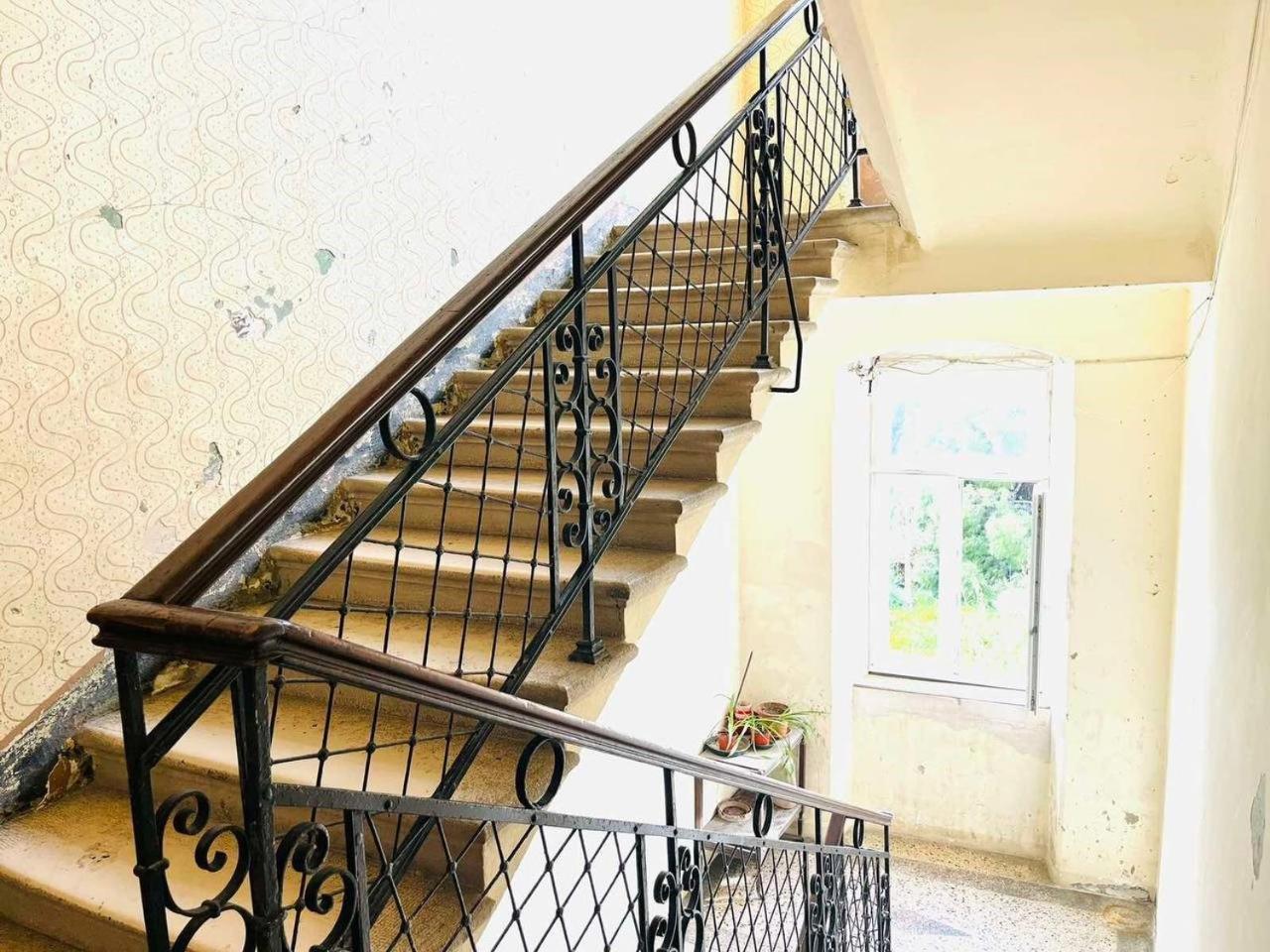 Modern With 2 Bedrooms Near Arena Apartman *