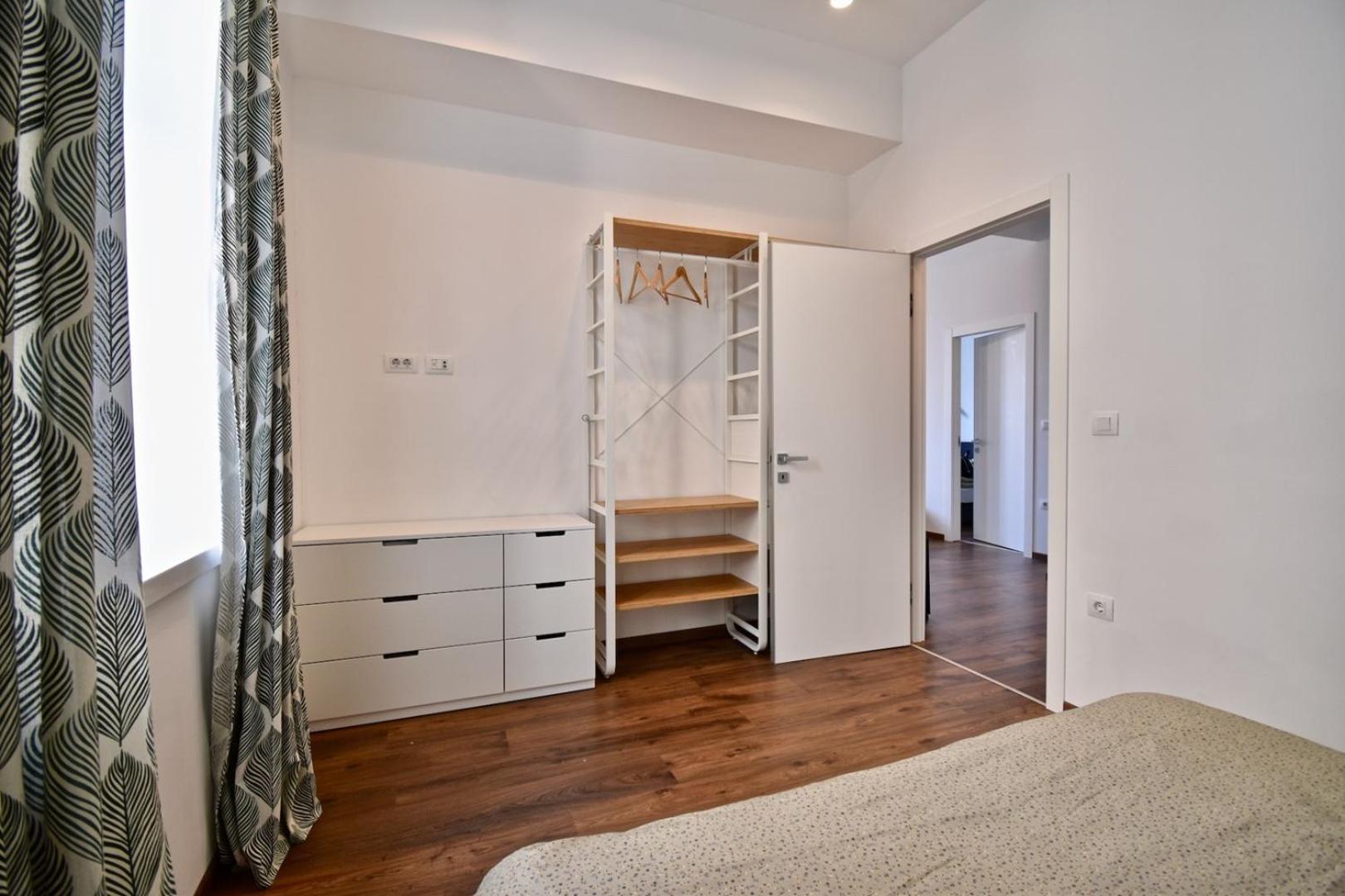 Modern With 2 Bedrooms Near Arena Pula